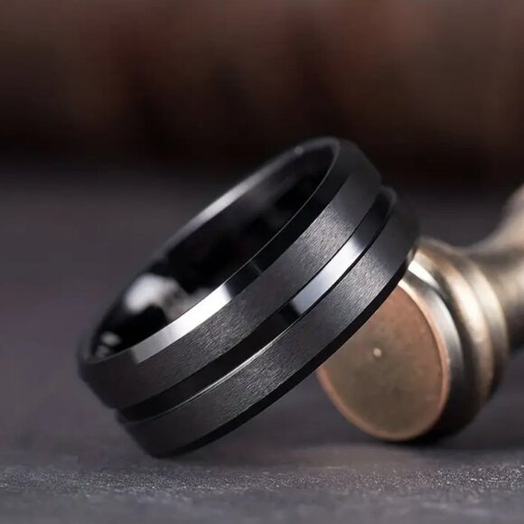 UNISEX BLACK ANNIVERSARY/WEDDING BAND RING - Picture 1 of 2